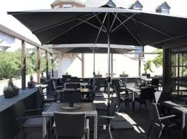 B3 Hotel