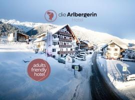 Hotel Die Arlbergerin - Design & Tiroler Gemütlichkeit，位于圣安东阿尔贝格的酒店