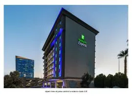 Holiday Inn Express El Paso-Downtown an IHG Hotel