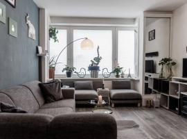 Nice 2 double Bed in sunny House in Amsterdam west，位于阿姆斯特丹的乡村别墅