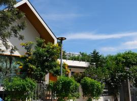 Villa Happiness Lush Valley，位于Ban Bung Toei的酒店