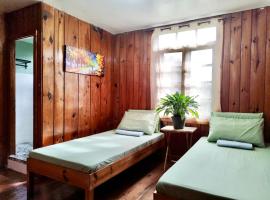 Rm. 207 Mapiya-aw Pensionne, Inn，位于Antadao的酒店