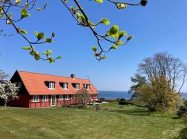 Wildernest Bornholm，位于内克瑟的公寓