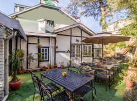 Treebo The Alpine Heritage Residency，位于西姆拉的酒店