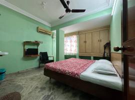 The Kaya Rockview Trichy，位于蒂鲁奇奇拉帕利蒂鲁吉拉帕利国际机场 - TRZ附近的酒店