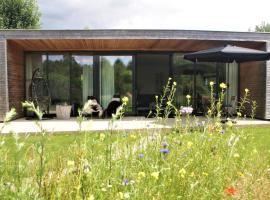 Sfeervol chalet midden in de natuur，位于Halle的酒店