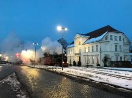 Hotel Prinzenpalais Bad Doberan，位于巴特多布兰的酒店