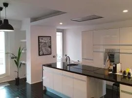 FrenzHouse - Terraced Apartment close to Rho Fiera and San Siro