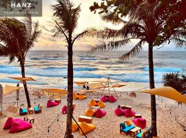 HANZ Phu Van Sunset Beach Resort，位于富国的酒店