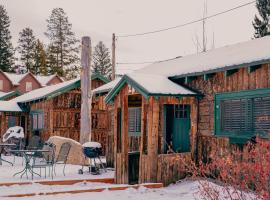 Grand Lake Village Cabins，位于格兰德莱克的度假屋