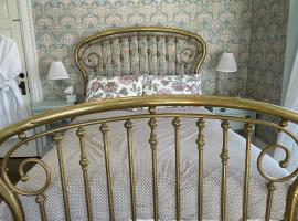 The Captain's House heritage bed & breakfast，位于米德兰的低价酒店