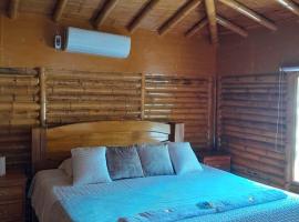 Ecohotel Paraíso Escondido，位于拉多拉达的酒店