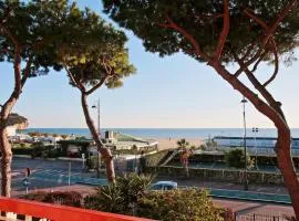 Casa Silvia, elegante appartamento sul mare