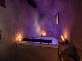 Inter Artes Prestige House and Luxury Suite，位于维泰博的酒店
