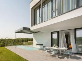 Modern Villa Noble with outdoor pool and game room