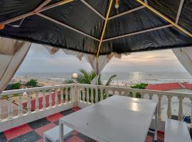 Hotel Salty Waves Baga，位于巴加的酒店
