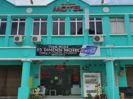 Dimensi Hotel，位于Kampong Alor Gajah的酒店