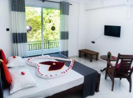 Hotel Sapid Luck Yala Safari，位于蒂瑟默哈拉默的酒店