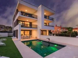 Deluxe villa with heated pool, whirpool, sea view near beautiful beach III - by Traveler tourist agency Krk ID 2402
