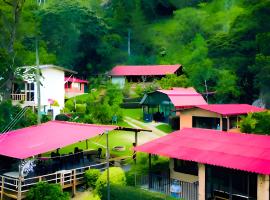 Hotel Campestre Rocas Del Paraíso，位于Machetá的酒店