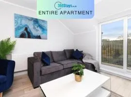 2 Bedroom Penthouse with parking High Wycombe By 360Stays