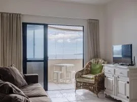 Apto 3Q à beira-mar c/ churrasqueira RSL0502