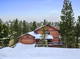 Luxury Joyful Bear Cabin with view, Big Bear Lake，位于大熊湖的豪华酒店