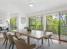 Leafy Family Beach Retreat Accom Holidays