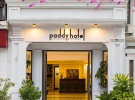 Paddy Hotel，位于下龙湾广宁博物馆附近的酒店