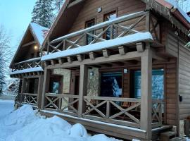 TATRYSTAY RiverStone Chalets，位于迪马诺卡多林纳的高尔夫酒店