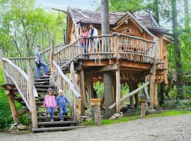 Natur-Resort Tripsdrill，位于克莱布龙的酒店