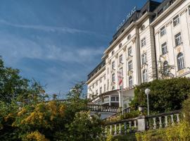 Hotel Radium Palace，位于亚希莫夫的酒店