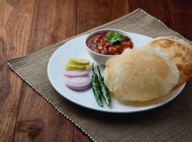 OYO 89337 Bhagat Hotel，位于Nārnaul的酒店
