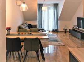 Špansko view -Comfy apartment，位于萨格勒布King Cross Jankomir购物中心附近的酒店