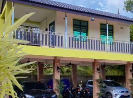 Safiyyah Homestay / Roomstay，位于Kuala Berang的酒店