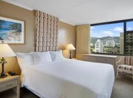 1BR Waikiki Banyan MTN View Escape