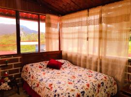 Hospedaje Valentina，位于Mera的酒店