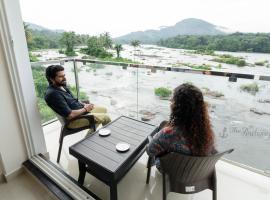 The Anchorage Athirapilly Resort，位于阿西拉帕利的酒店