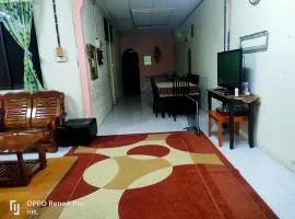 HrL Homestay Kangar