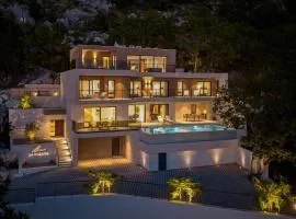 Luxury Villa La Mirada
