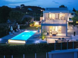 Villa Nick Art，位于利萨基亚的酒店
