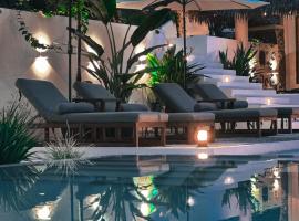 Vayu Retreat Villas，位于Coronado的酒店