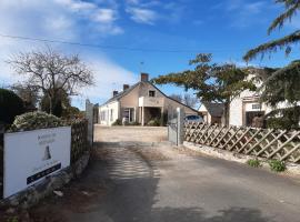 Maison à la campagne - piscine，位于Beaulieu-sur-Layon的酒店