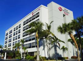 Best Western Plus Ft Lauderdale Hollywood Airport Hotel，位于劳德代尔堡-好莱坞国际机场 - FLL附近的酒店