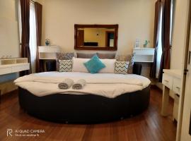 Vimala Hills FARLA Villa - 3BR，位于Gadok 1的酒店