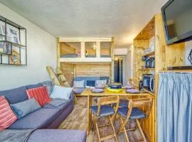 Studio Soyouz Vanguard-100 by Interhome