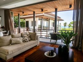 Luxury 3-Bedroom Villa with Seaview, Pool, Cinema, and Gym!，位于苏梅岛的酒店
