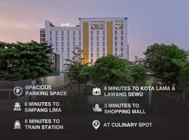 KHAS Semarang Hotel，位于三宝垄的酒店