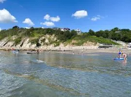 Pet Friendly 2 Bed Coastal Property - Millendreath, Looe