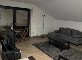 Wohnung mit Küche, Fernseher, WLAN und Parkplatz - Brian，位于利珀河畔的韦尔纳的公寓